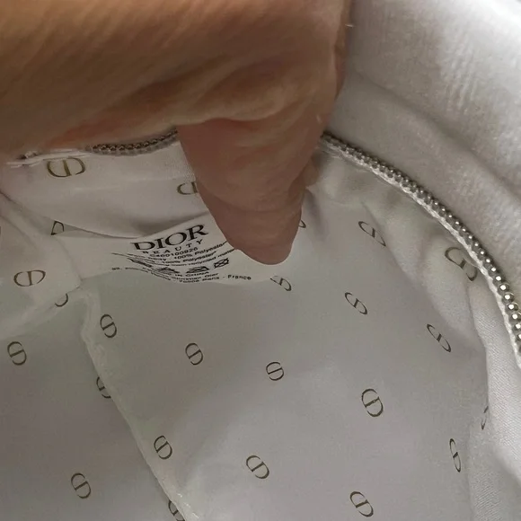 Dior Velvet White Makeup Trousse Cosmetic Case Pouch New In Box - Picture 7 of 8